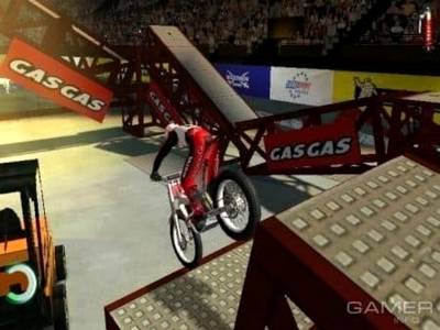 Moto Racer 3 торрент скачать
